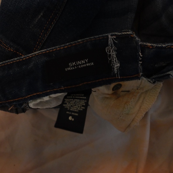 Express Stella Low-Rise Ripped Skinny Jeans – Size 6 Short - Picture 4 of 4